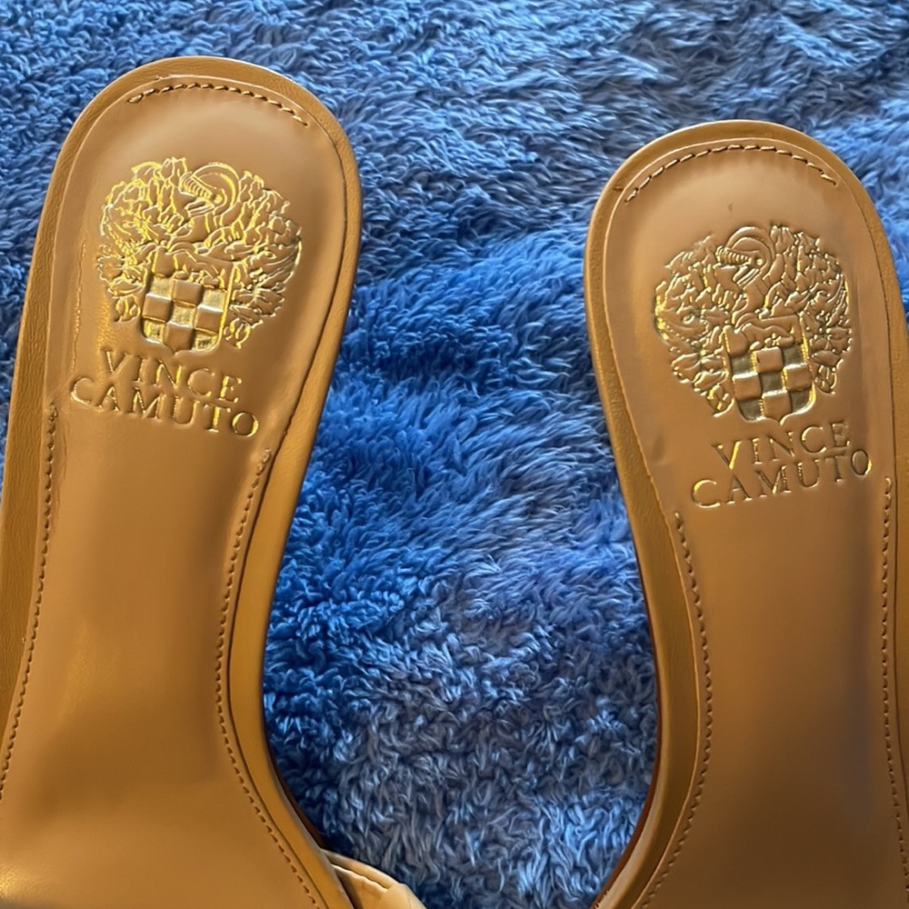 Vince camuto shoes - Picture 2 of 9